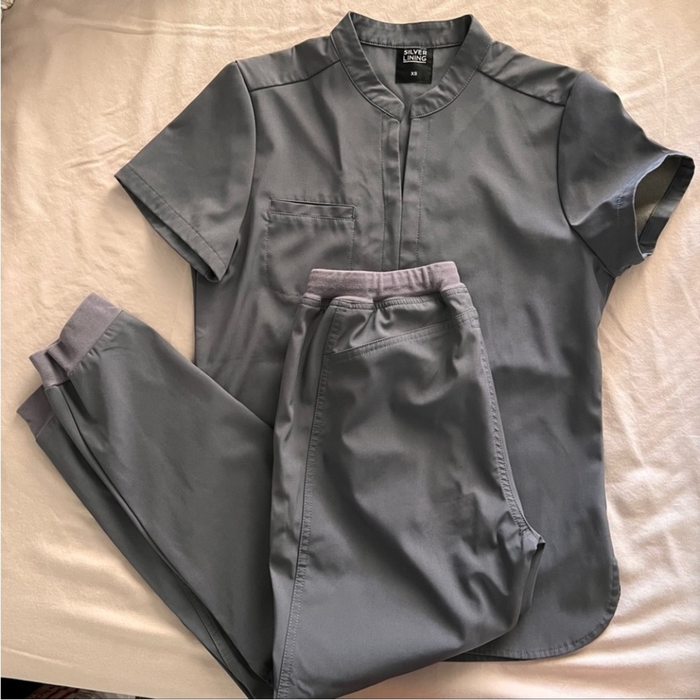 Winter Fleece Scrub-Silver lining scrub